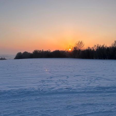 Kleine Auszeit Mit Aussicht Velbert Toenisheide Daire Dış mekan fotoğraf