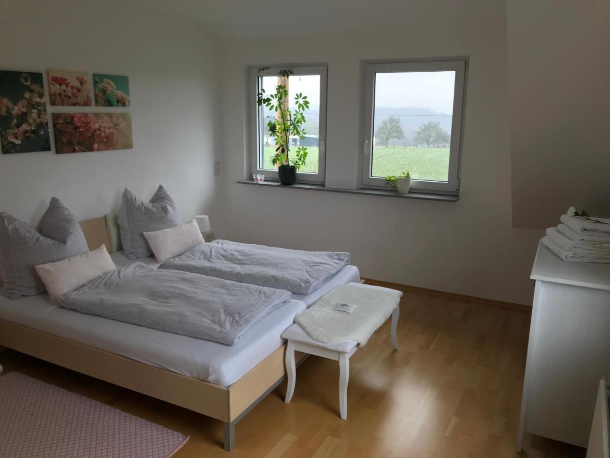 Kleine Auszeit Mit Aussicht Velbert Toenisheide Daire Dış mekan fotoğraf