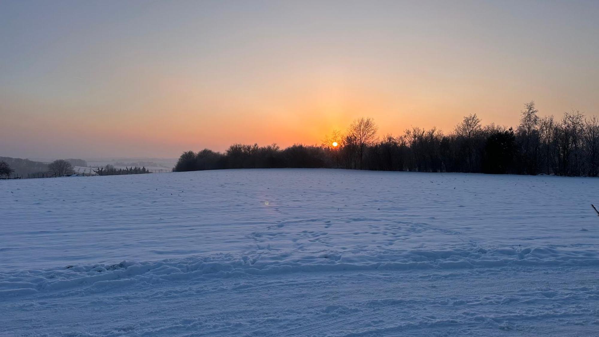 Kleine Auszeit Mit Aussicht Velbert Toenisheide Daire Dış mekan fotoğraf